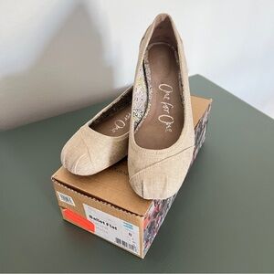 TOMS Ballet Flat Natural Size 8